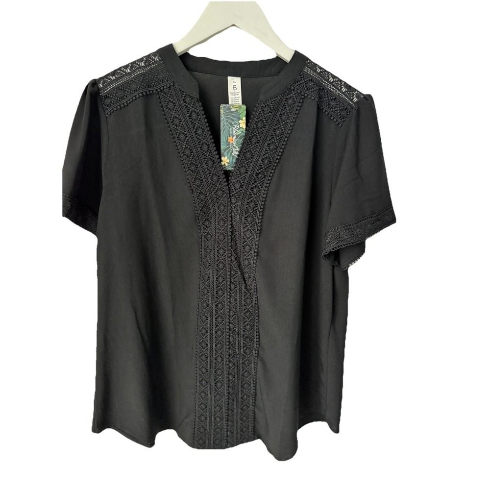 Blooming Jelly Womens Blouse XL Black Lace Crochet Trim V Neck Short Sleeve NWT